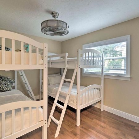 Bright Sarasota Bungalow - 5 Mi To Siesta Beach! Luaran gambar