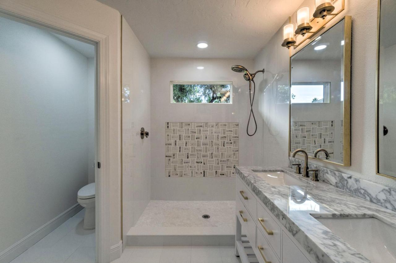 Bright Sarasota Bungalow - 5 Mi To Siesta Beach! Luaran gambar