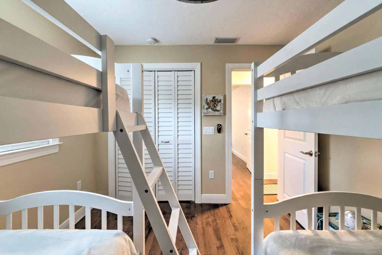 Bright Sarasota Bungalow - 5 Mi To Siesta Beach! Luaran gambar