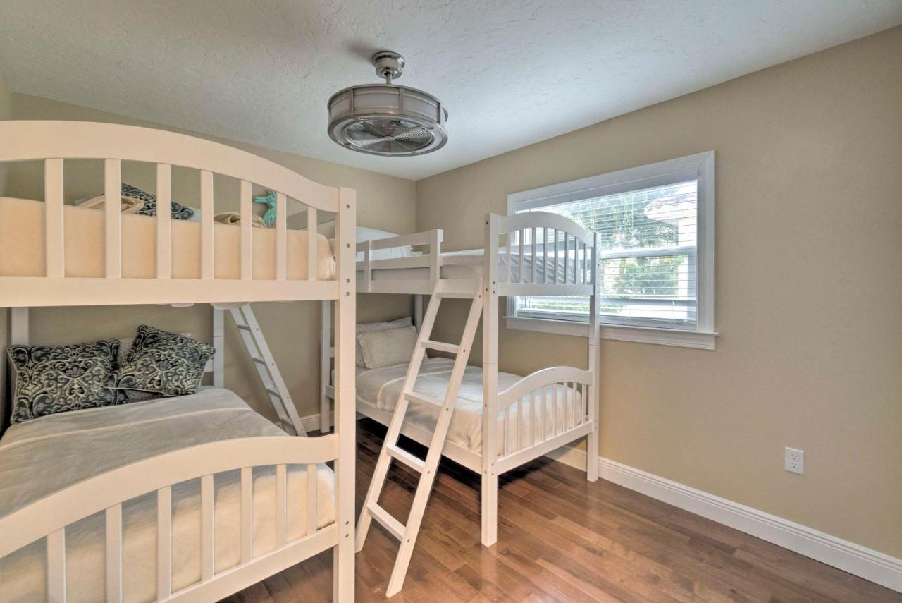 Bright Sarasota Bungalow - 5 Mi To Siesta Beach! Luaran gambar